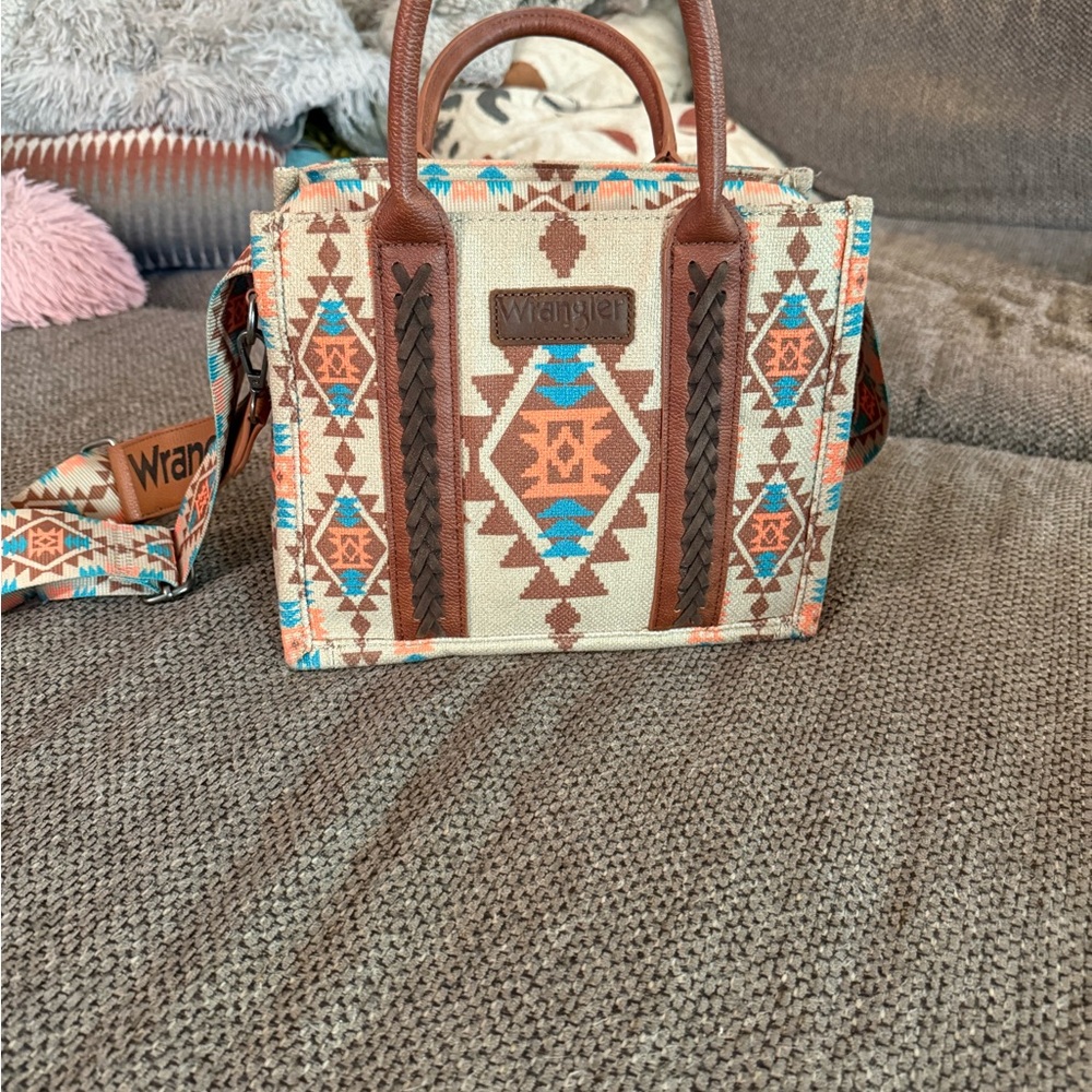 Wrangler Mini Bag with Aztec Pattern - Brown and Cream